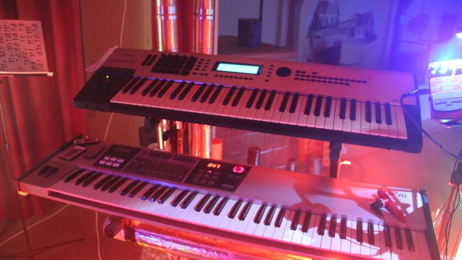 Ленточный эхо-эффект, музыкальные инструменты, блоки эффектов, Vermona, синтезаторы, клавишные инструменты.